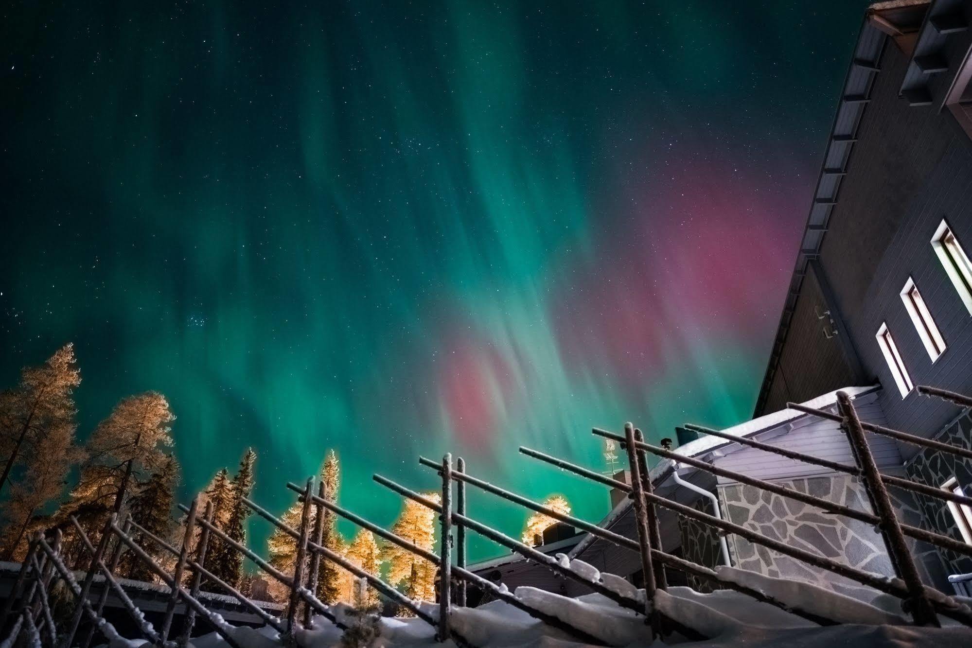 Santa'S Hotel Aurora & Igloos Luosto Eksteriør bilde